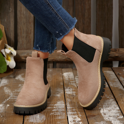Women's Chelsea Boots – Chunky Lug Sole Ankle Boots with Elastic Side Panels