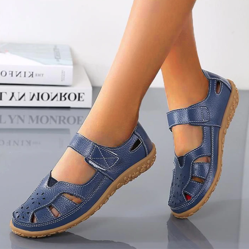 LM | Comfortable and lightweight sandals