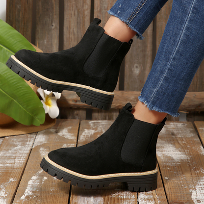 Women's Chelsea Boots – Chunky Lug Sole Ankle Boots with Elastic Side Panels