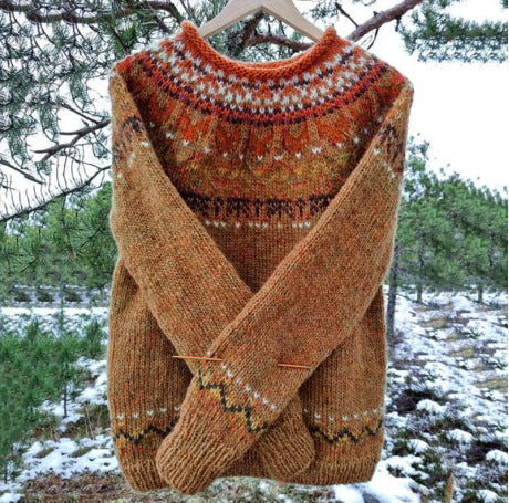 LM | Hand-knitted sweater with Nordic pattern
