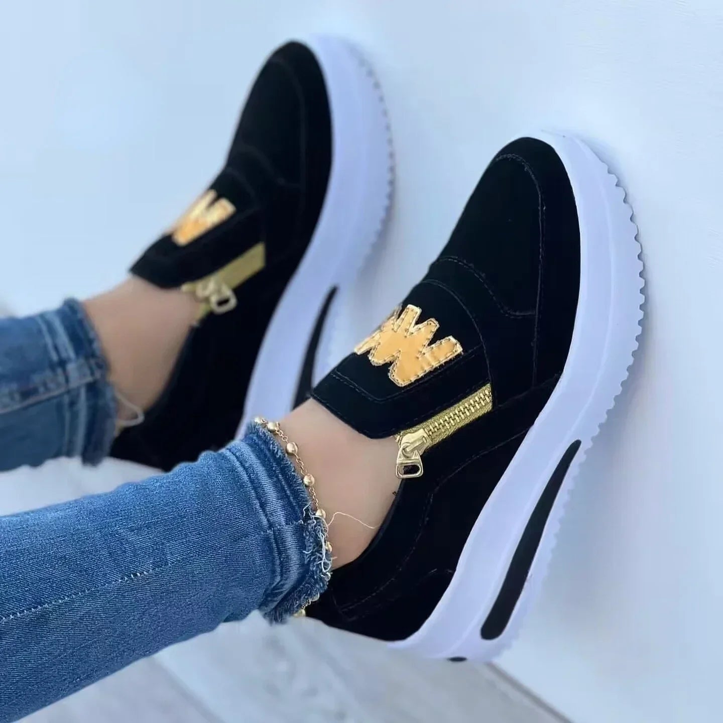 Versatile and Supportive Orthopedic Sneakers