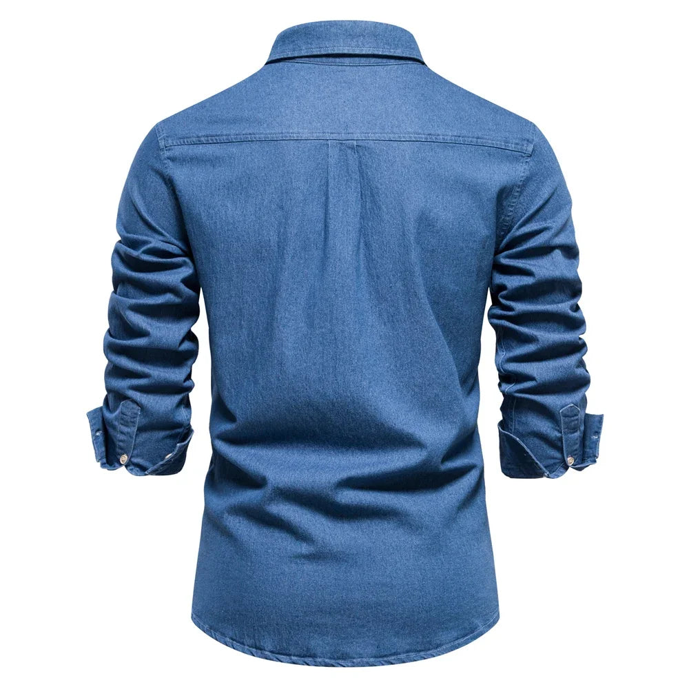 Hunter | Men’s Light Blue Denim Button-Up Shirt
